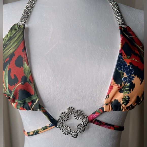 Floral bikini never worn size small - Picture 3 of 3